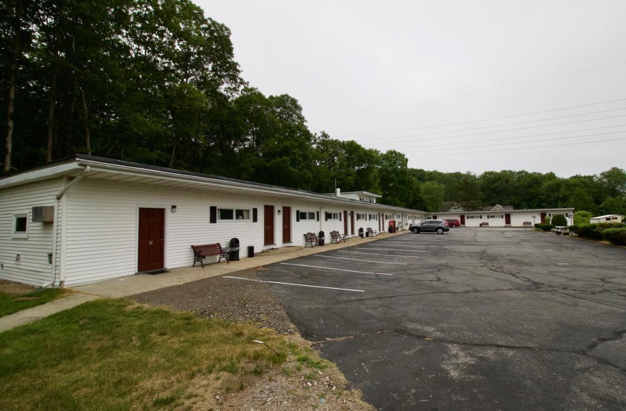 Oakdell Motel Waterford Ct Dış mekan fotoğraf