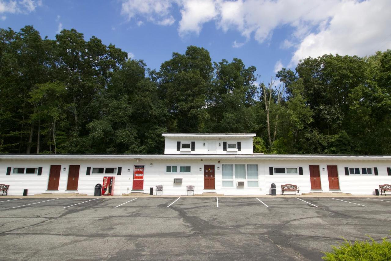 Oakdell Motel Waterford Ct Dış mekan fotoğraf