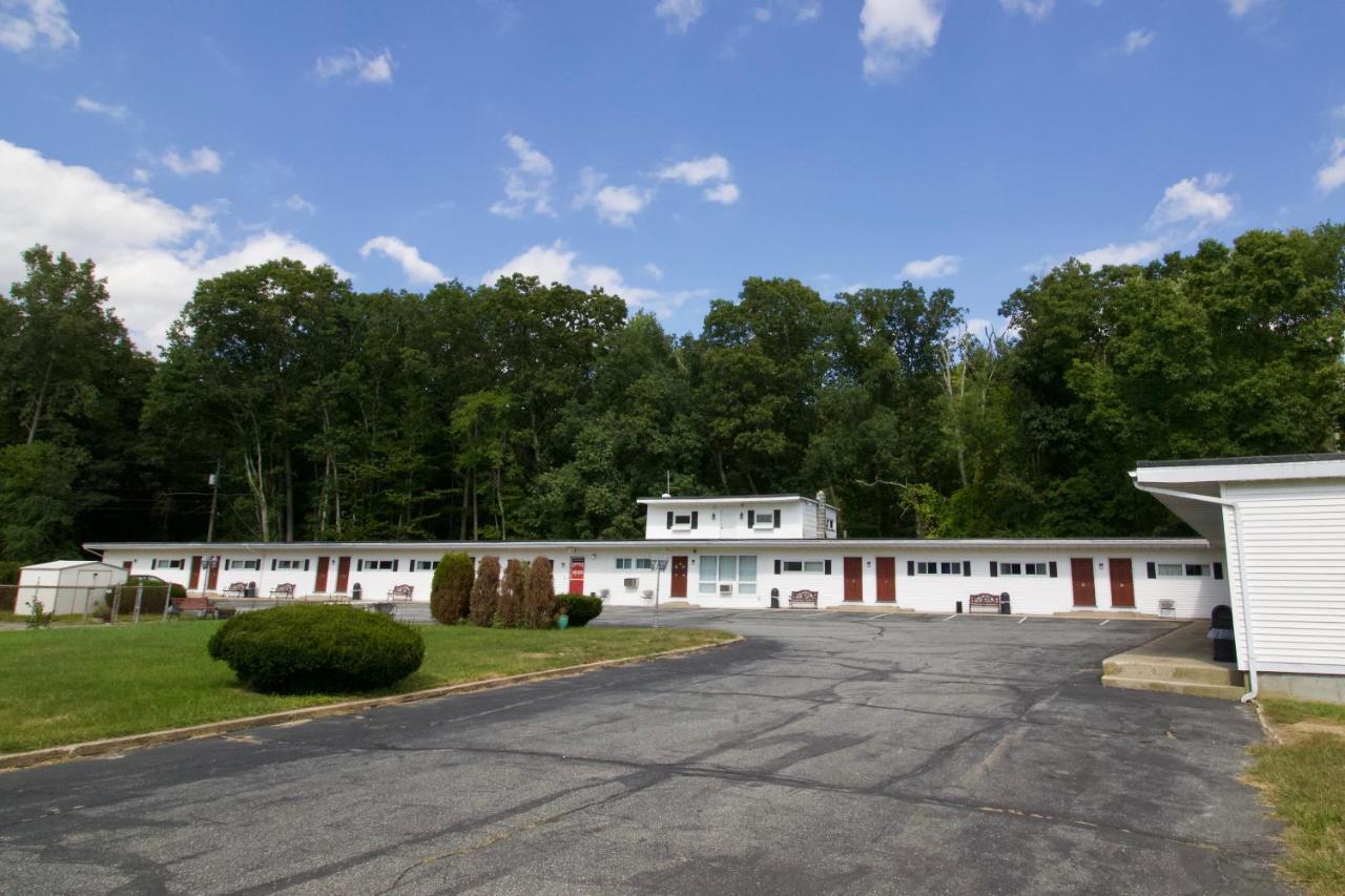Oakdell Motel Waterford Ct Dış mekan fotoğraf